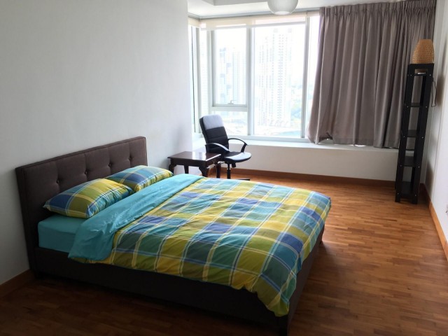 THE ROCHESTER RESIDENCES 21