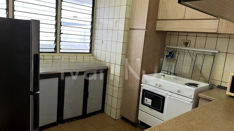 LAKEPOINT CONDOMINIUM 3