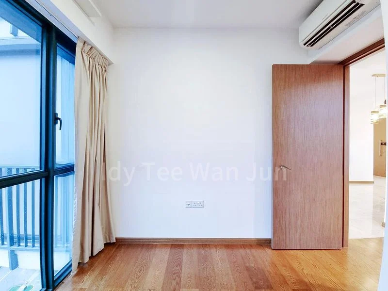 KINGSFORD WATERBAY 5