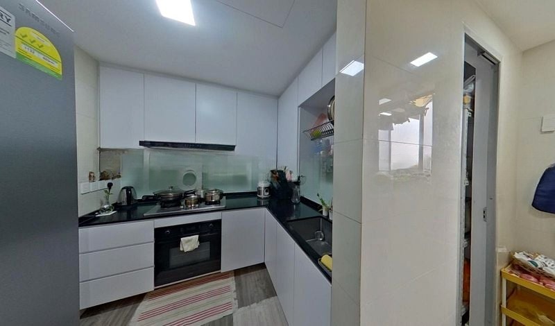 THE MILTONIA RESIDENCES 8