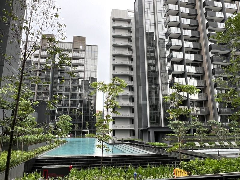 LEEDON GREEN 10