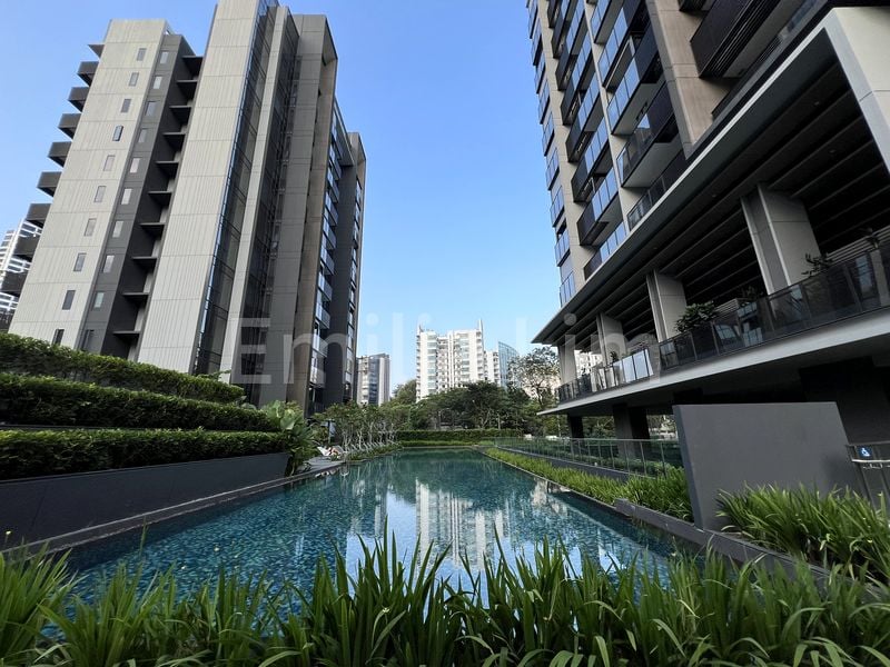 LEEDON GREEN 12