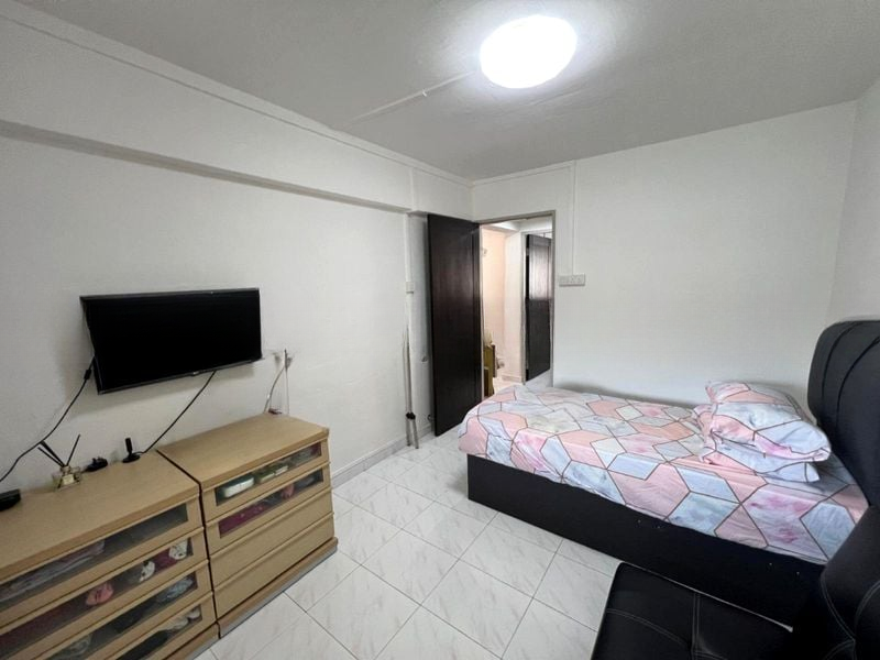 CLEMENTI WEST ST 2 4