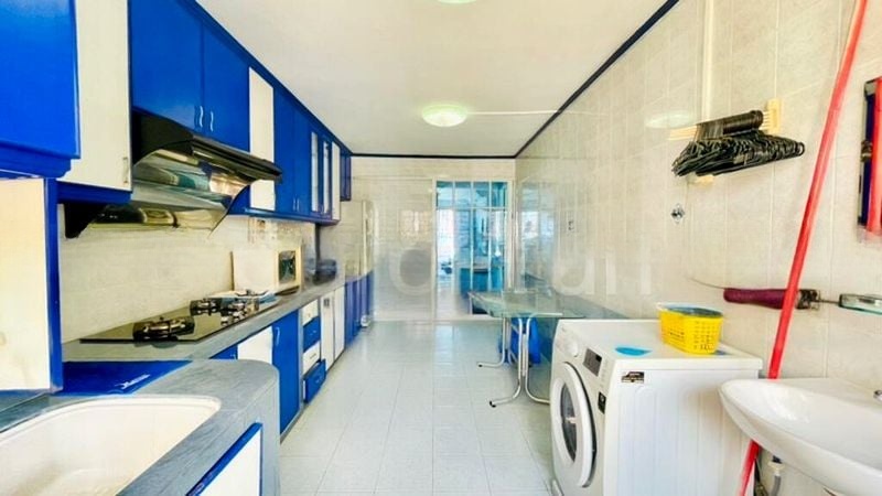 BT BATOK WEST AVE 6 9