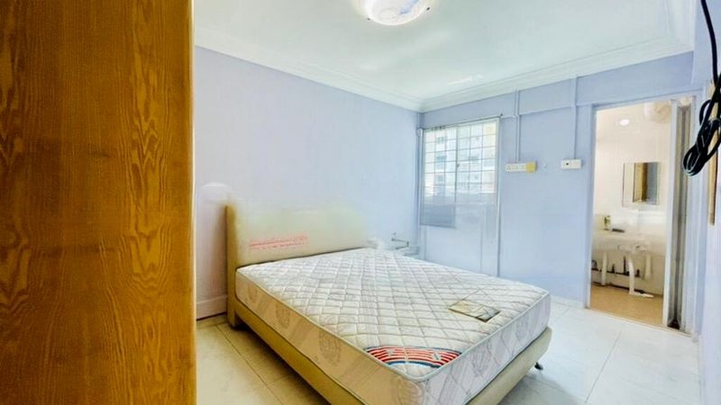 BT BATOK WEST AVE 6 4