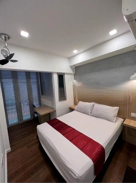 # 1 LOFT 6