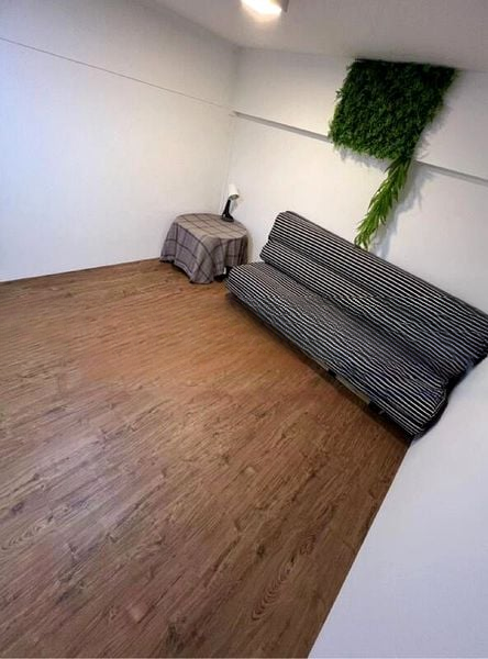 # 1 LOFT 11