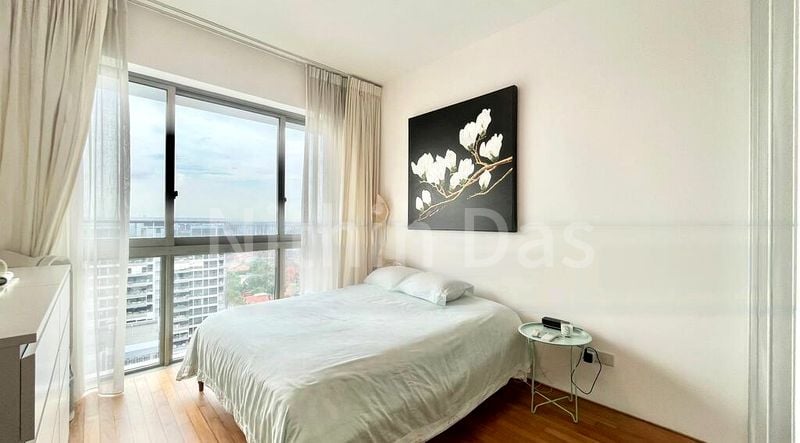 THE SEAFRONT ON MEYER 3