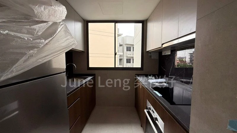 THE WATERGARDENS AT CANBERRA 4