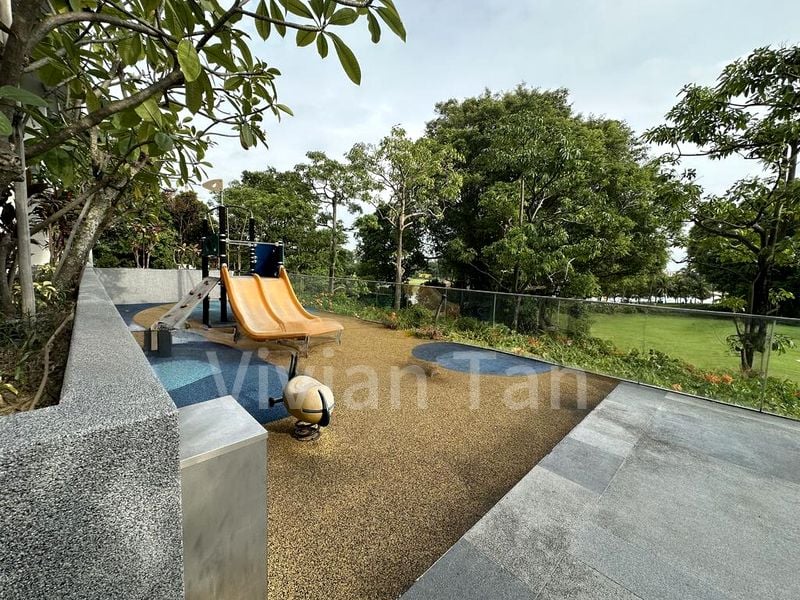 THE RIVERINE BY THE PARK 4