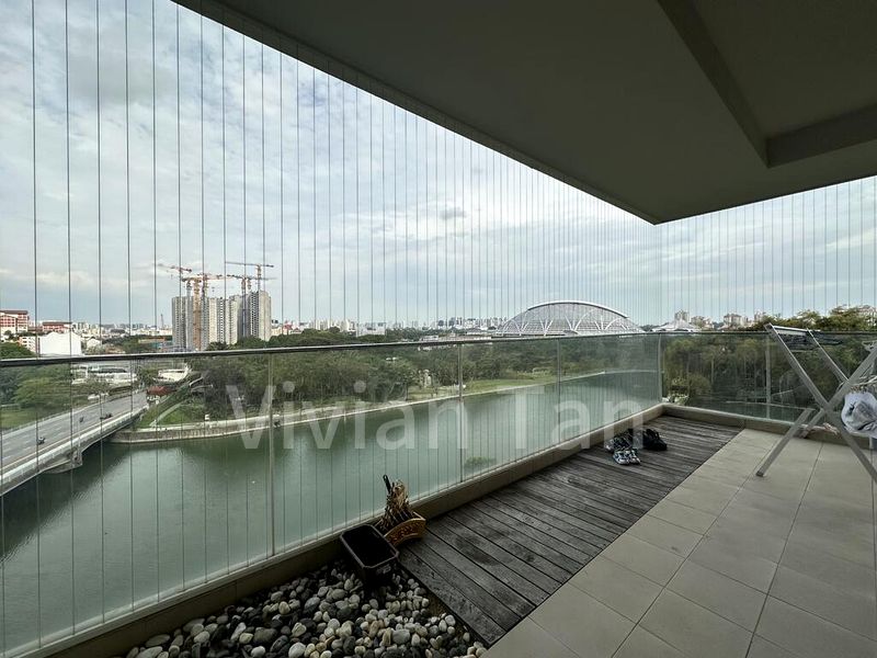 THE RIVERINE BY THE PARK 13