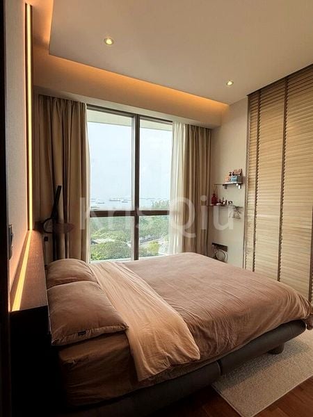 COASTLINE RESIDENCES 10