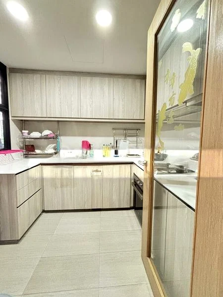 WESTWOOD RESIDENCES 2