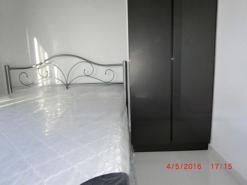 # 1 LOFT 5