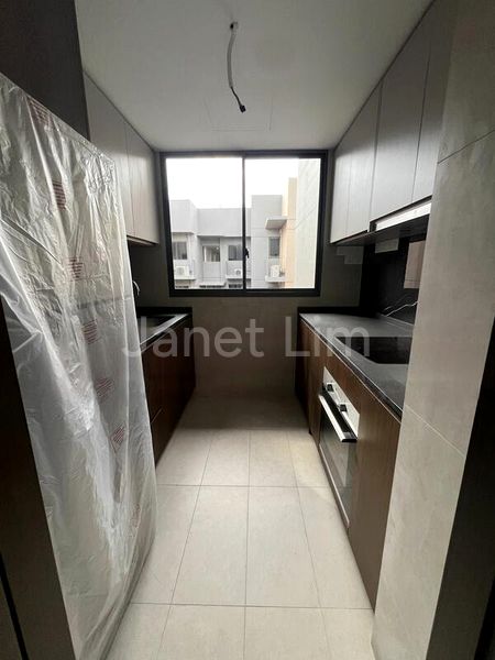 THE WATERGARDENS AT CANBERRA 12