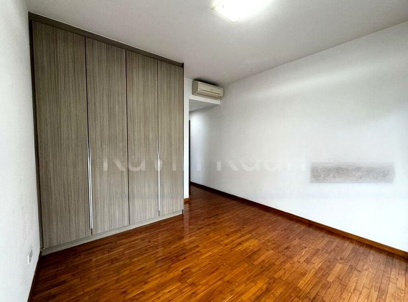 THE METROPOLITAN CONDOMINIUM 3