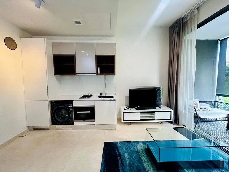 ONE BALMORAL 10