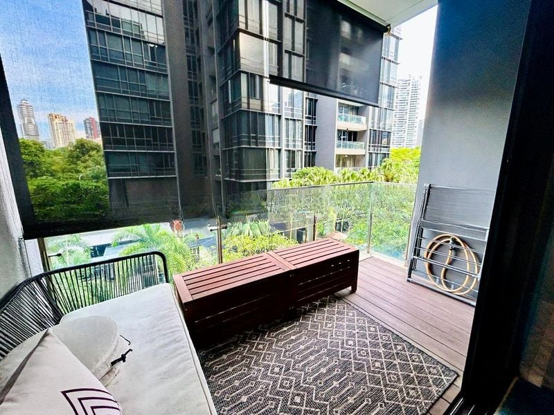ONE BALMORAL 11