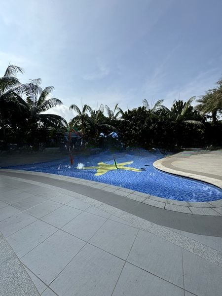 SEASIDE RESIDENCES 4