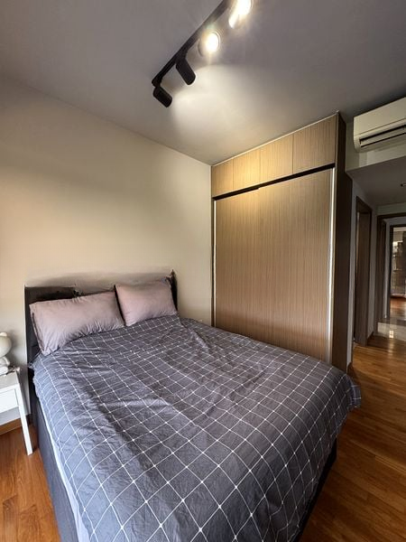 SEASIDE RESIDENCES 7