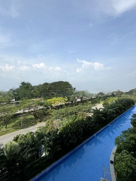 SEASIDE RESIDENCES 11