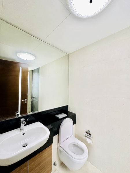 CENTRA HEIGHTS 7
