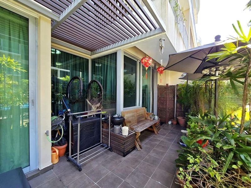 CLEMENTIWOODS CONDOMINIUM 4