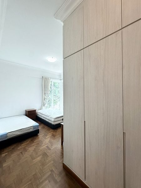 ROYAL PALM MANSIONS 7