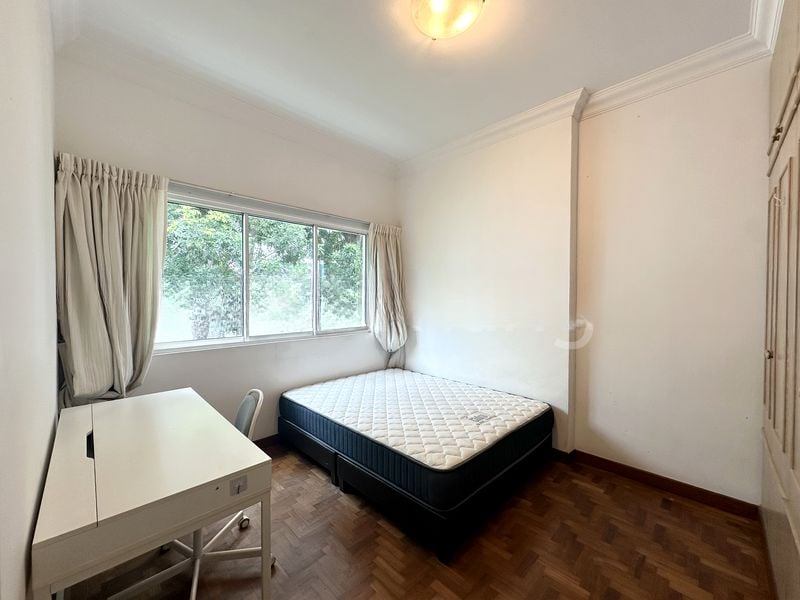 ROYAL PALM MANSIONS 10