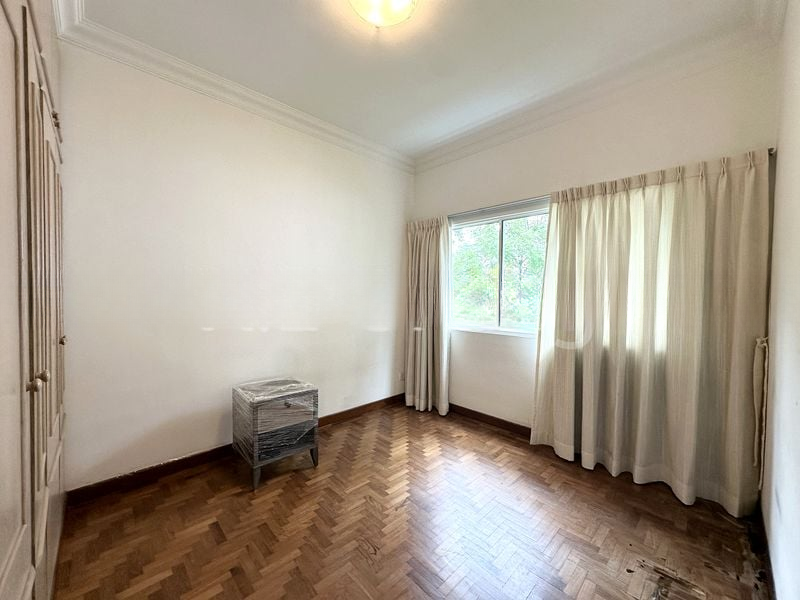 ROYAL PALM MANSIONS 11