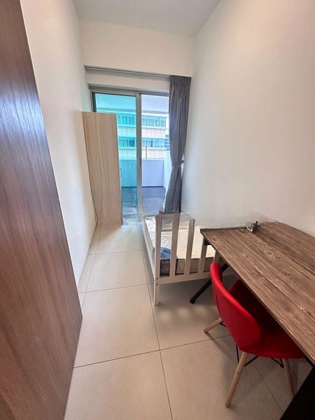 THE ROCHESTER RESIDENCES 8