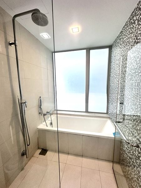 THE ROCHESTER RESIDENCES 10