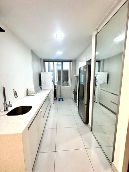 THE ROCHESTER RESIDENCES 9