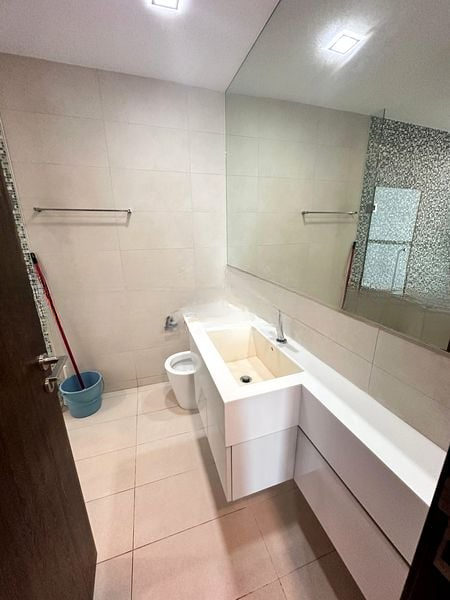 THE ROCHESTER RESIDENCES 5