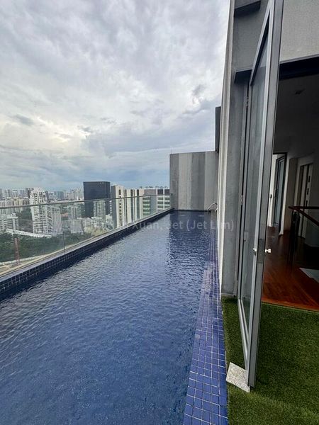 IRESIDENCES 13