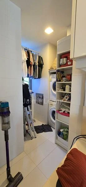 MARINA COLLECTION 10