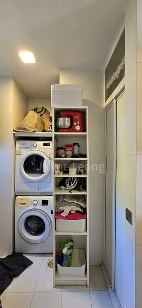 MARINA COLLECTION 11