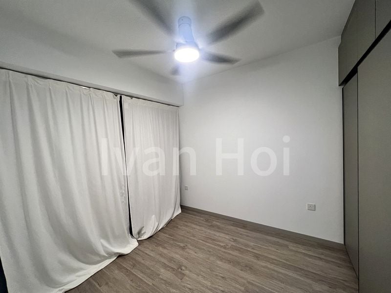 RIVERFRONT RESIDENCES 3