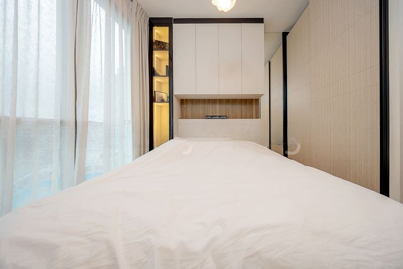 COASTLINE RESIDENCES 6