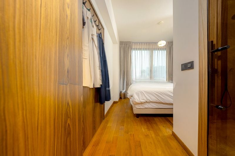 COASTLINE RESIDENCES 5