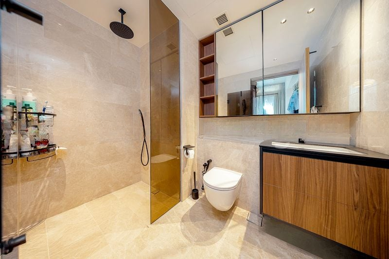 COASTLINE RESIDENCES 10