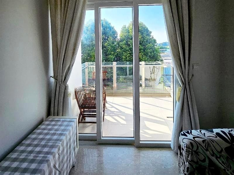 EASTWOOD REGENCY 3