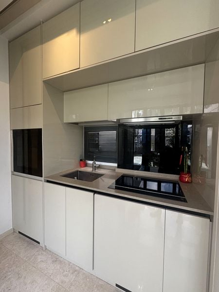 38 JERVOIS 6