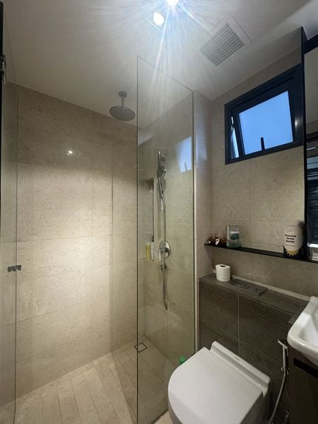 38 JERVOIS 12