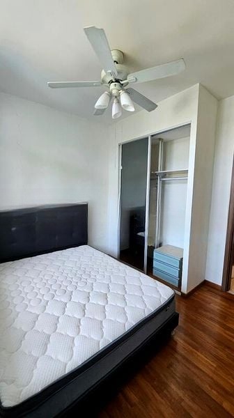 EASTWOOD REGENCY 8