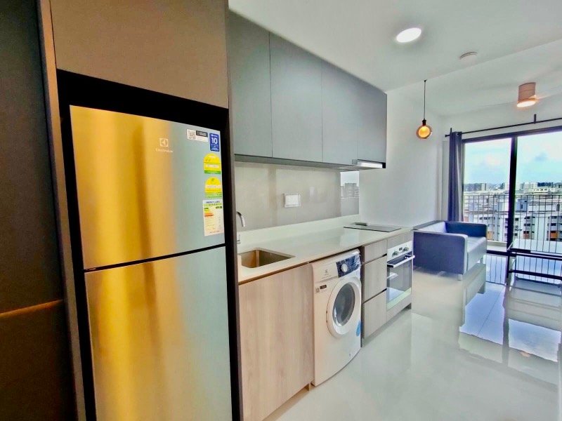 RIVERFRONT RESIDENCES 2