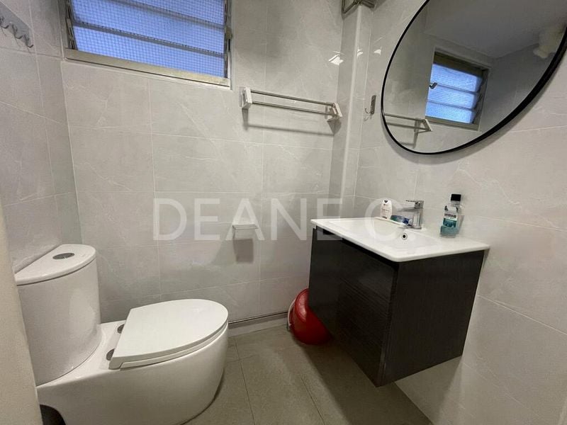 ANG MO KIO AVE 10 13