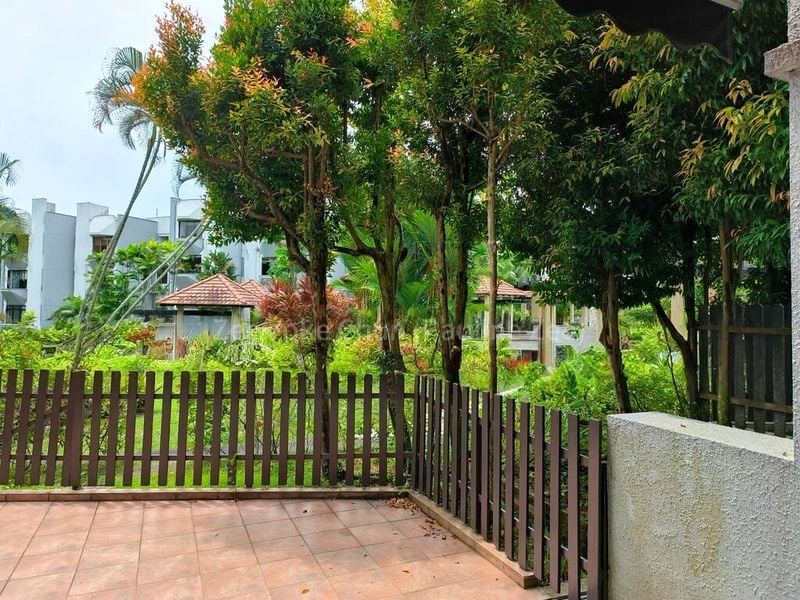 TANGLIN HILL CONDOMINIUM 10