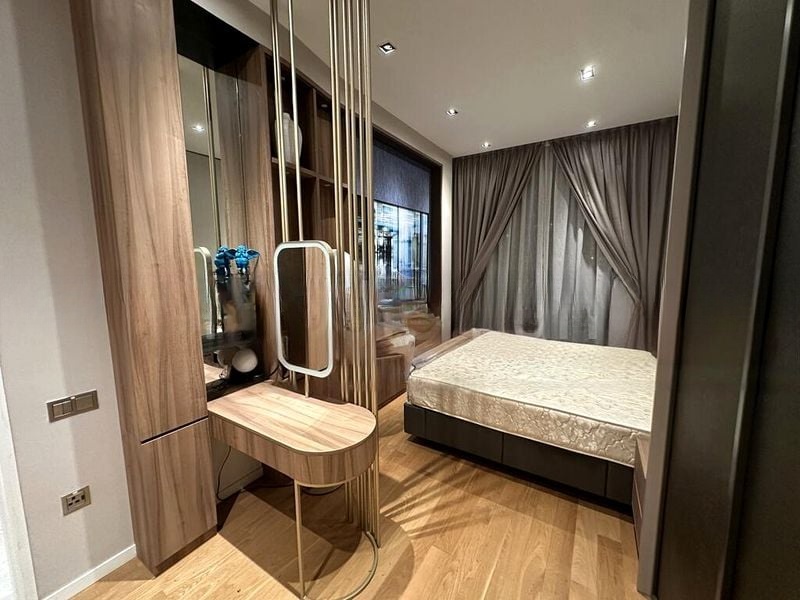 SOUTH BEACH RESIDENCES 4