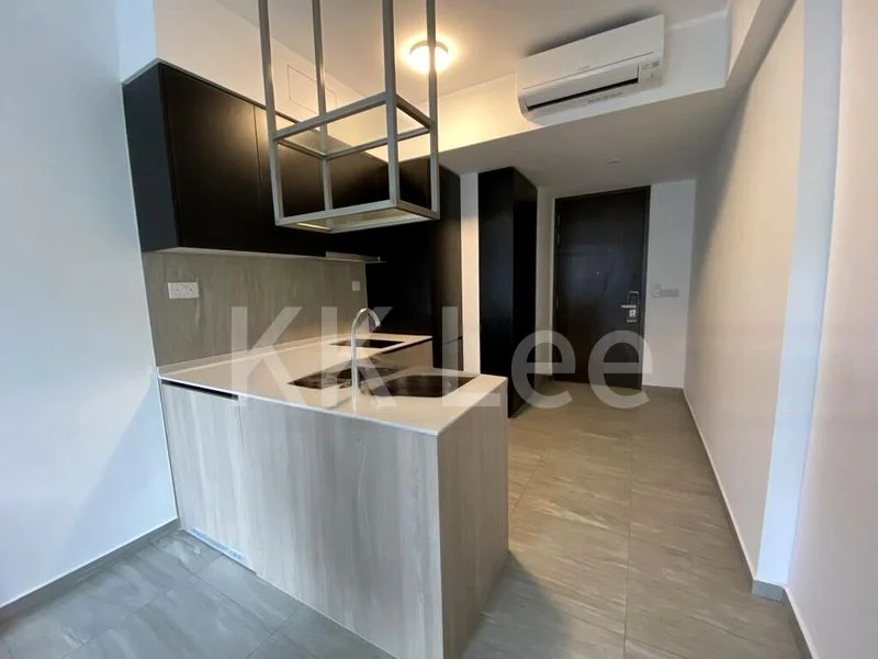 GRANDEUR PARK RESIDENCES 4